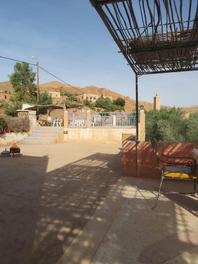 Отель Kasbah Ait Arbi Ait Ougliff Экстерьер фото