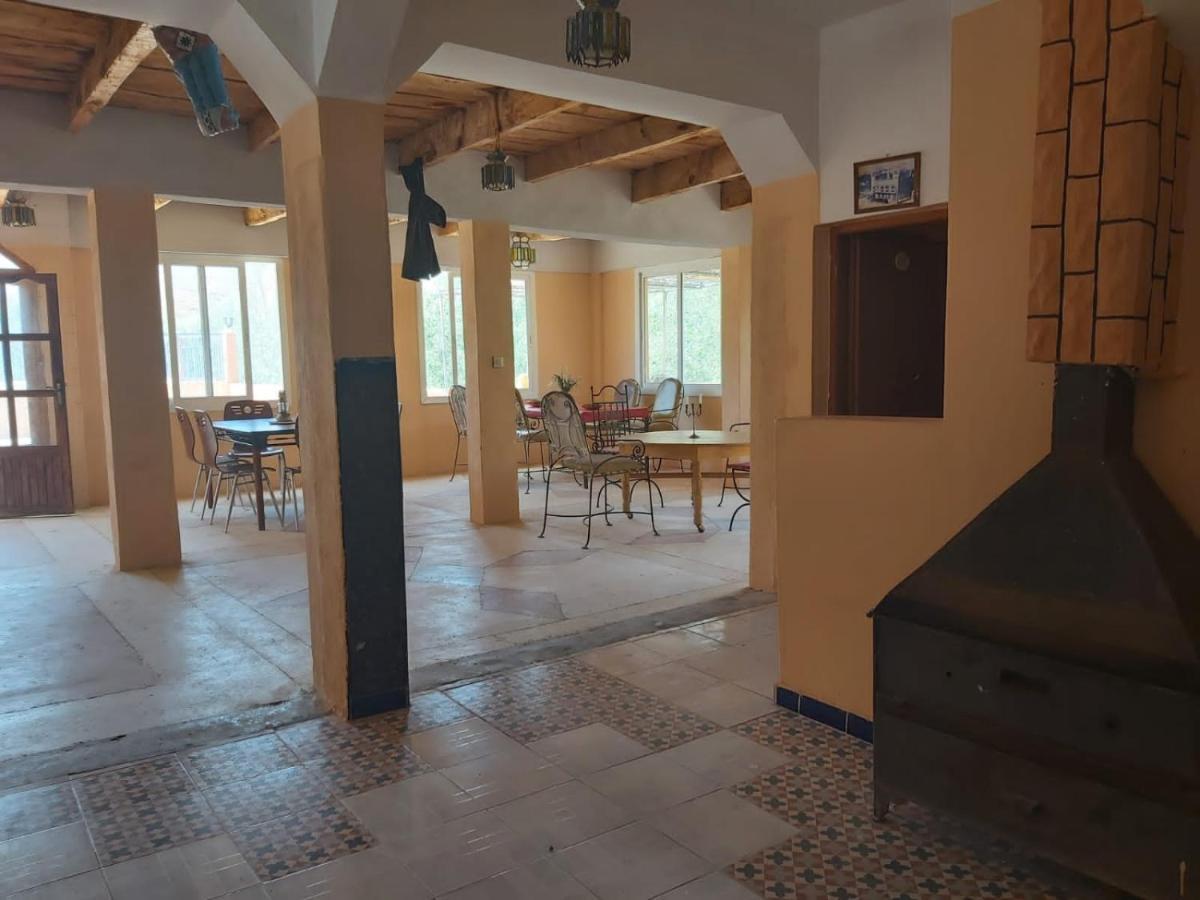Отель Kasbah Ait Arbi Ait Ougliff Экстерьер фото