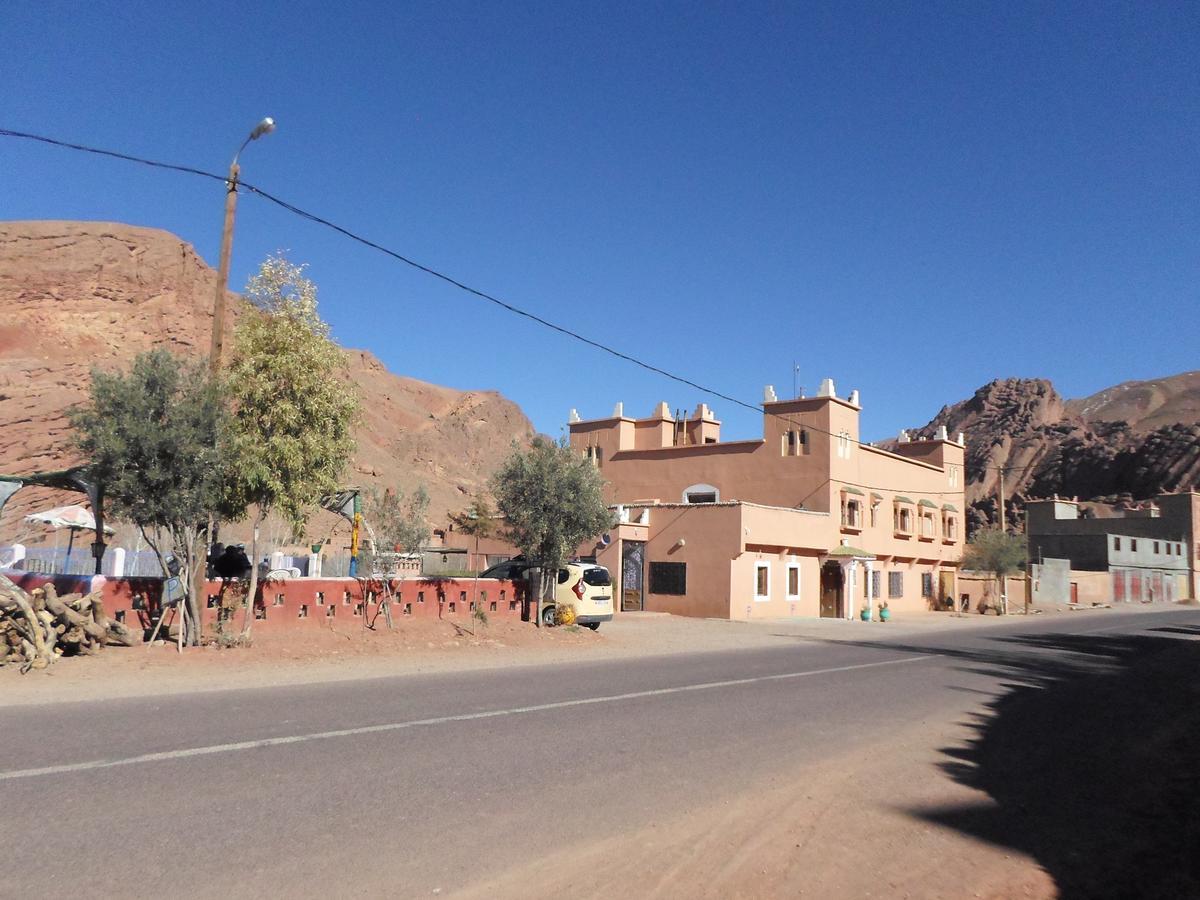Отель Kasbah Ait Arbi Ait Ougliff Экстерьер фото